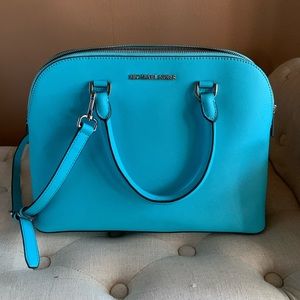 🔥NWOT🔥 Michael Kors Aquamarine Dome Handbag